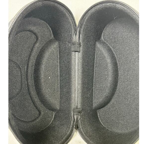 Vivint Ski Goggles with Hard Case/Extra Strap - Picture 7 of 8